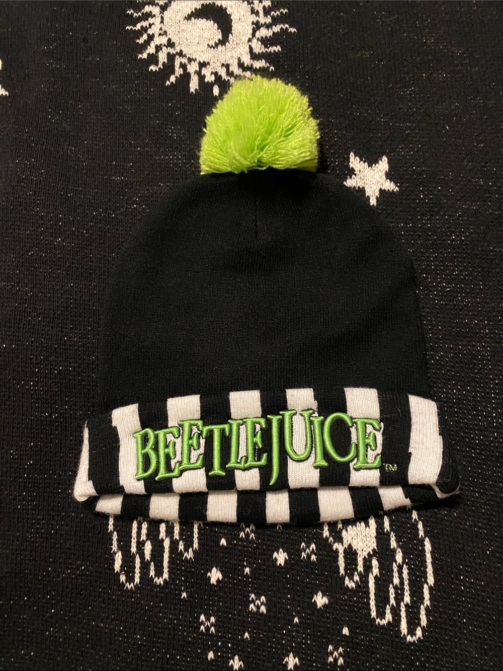 Hot topic BeetleJuice touque/beanie